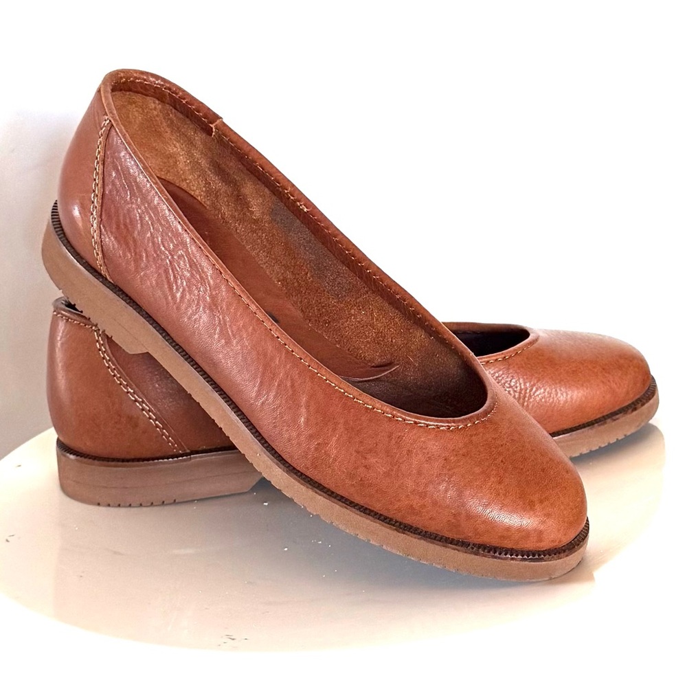 Vintage Banana Republic Brown Leather Ballet Shoes Flats